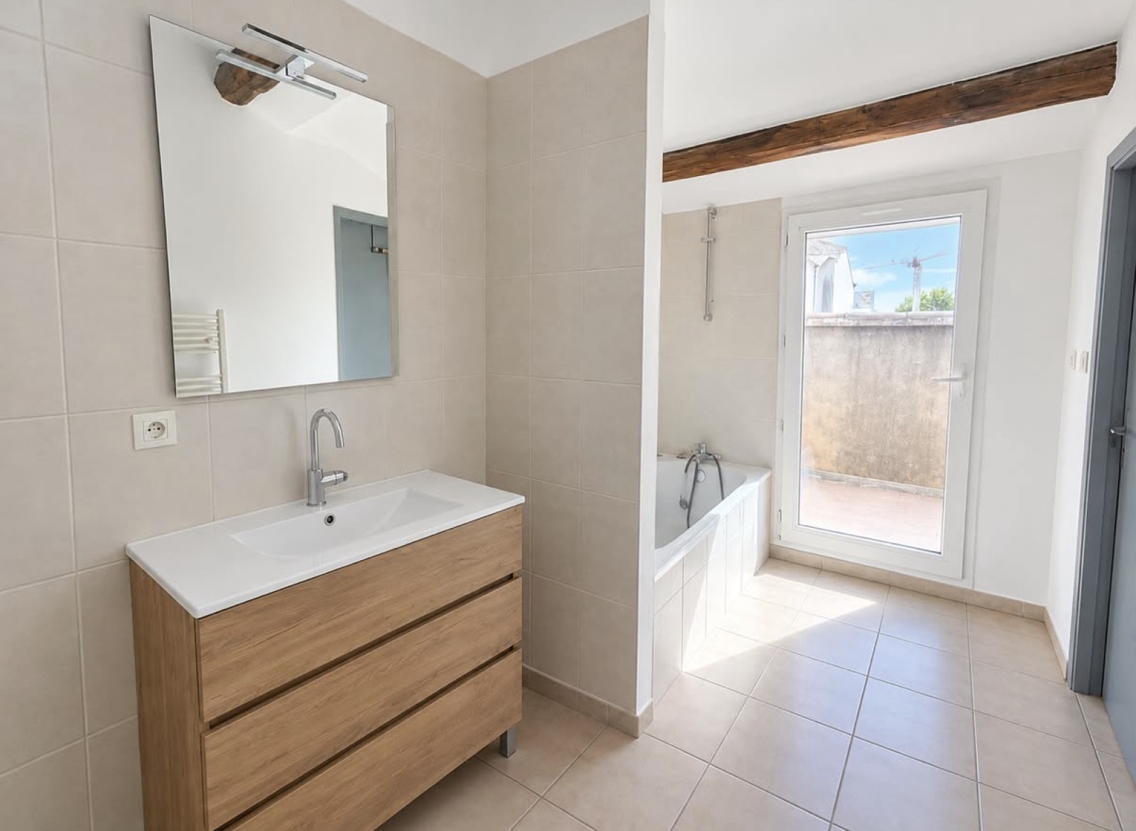 Image_, Appartement, Sorgues, ref :GUI26