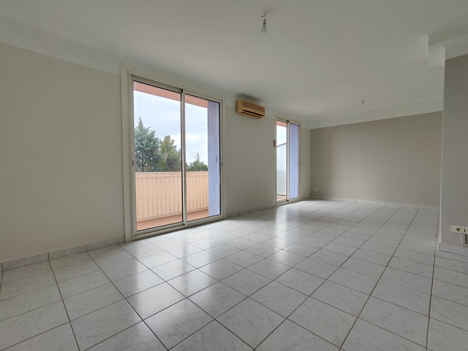 Image_, Appartement, Sorgues, ref :DUG 01