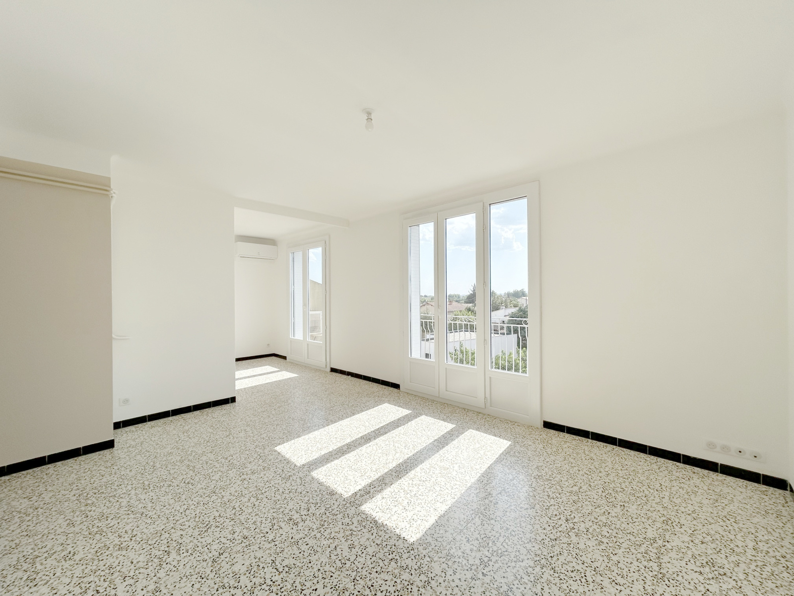 Image_, Appartement, Sorgues, ref :riea 02