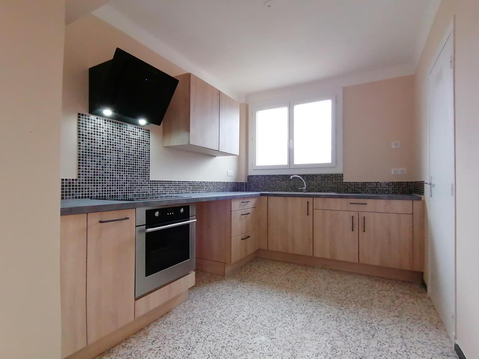 Image_, Appartement, Sorgues, ref :riea 02