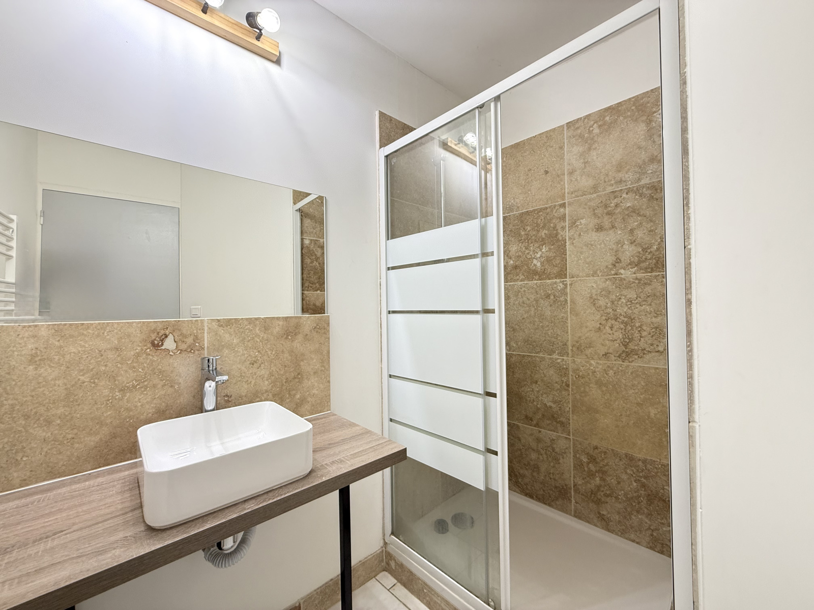 Image_, Appartement, Bédarrides, ref :BOU1