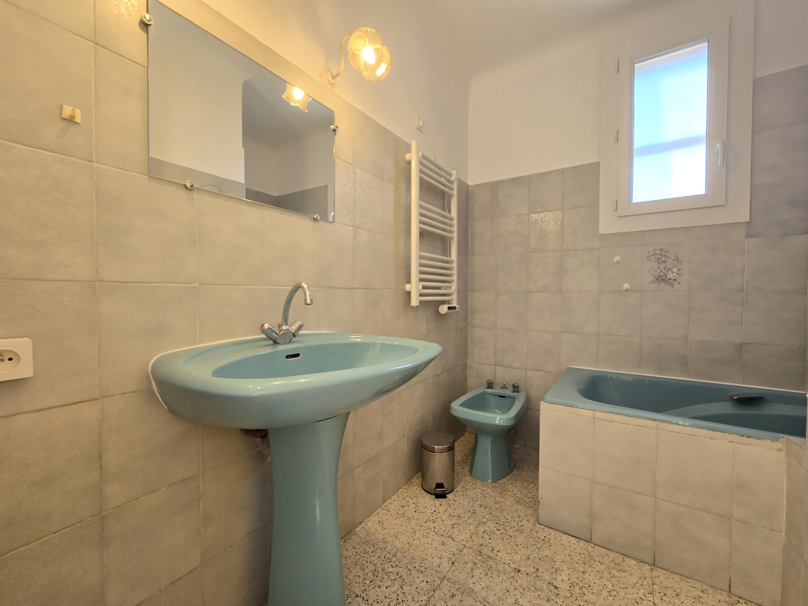 Image_, Appartement, Sorgues, ref :JULJ 01