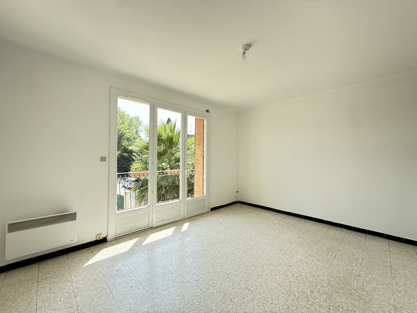 Image_, Appartement, Bédarrides, ref :RCH2