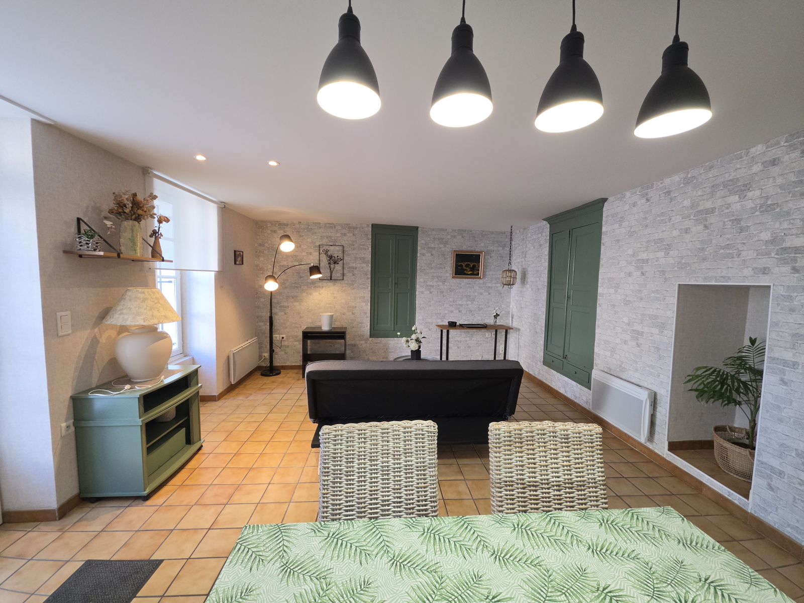 Image_, Appartement, Bédarrides, ref :laby 01