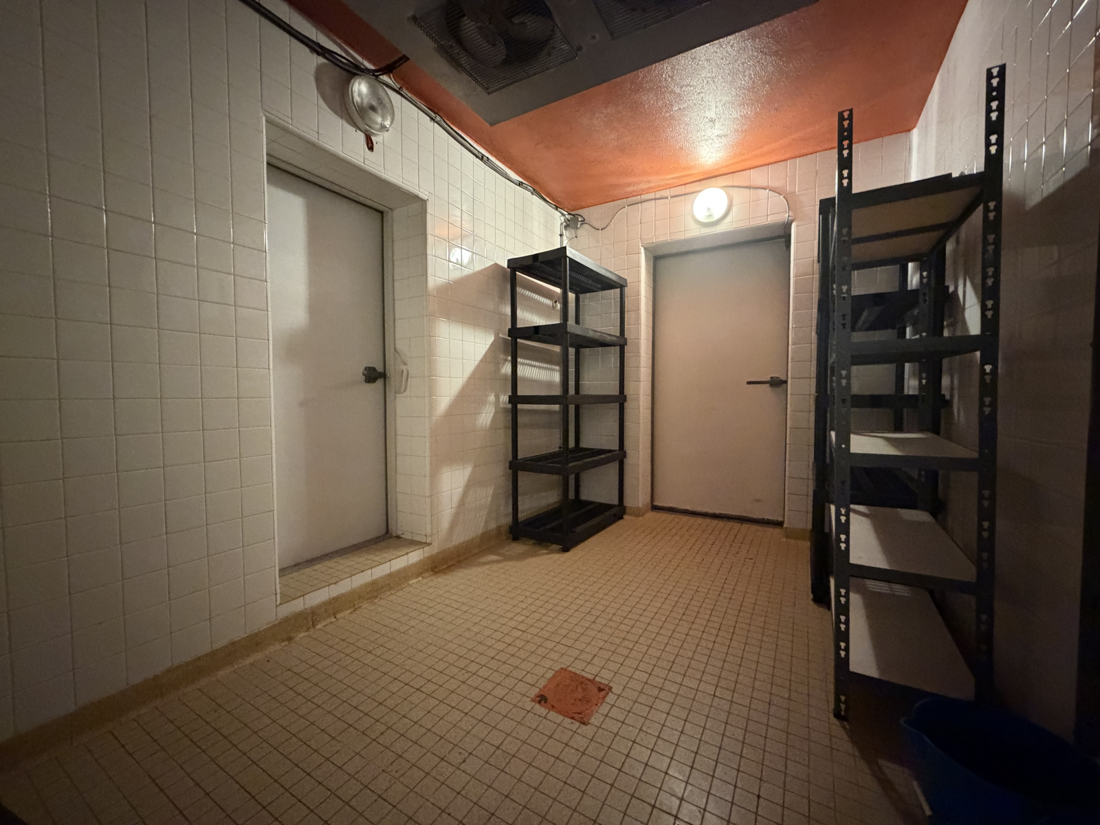 Image_, Murs commerciaux, Graveson, ref :Pin26