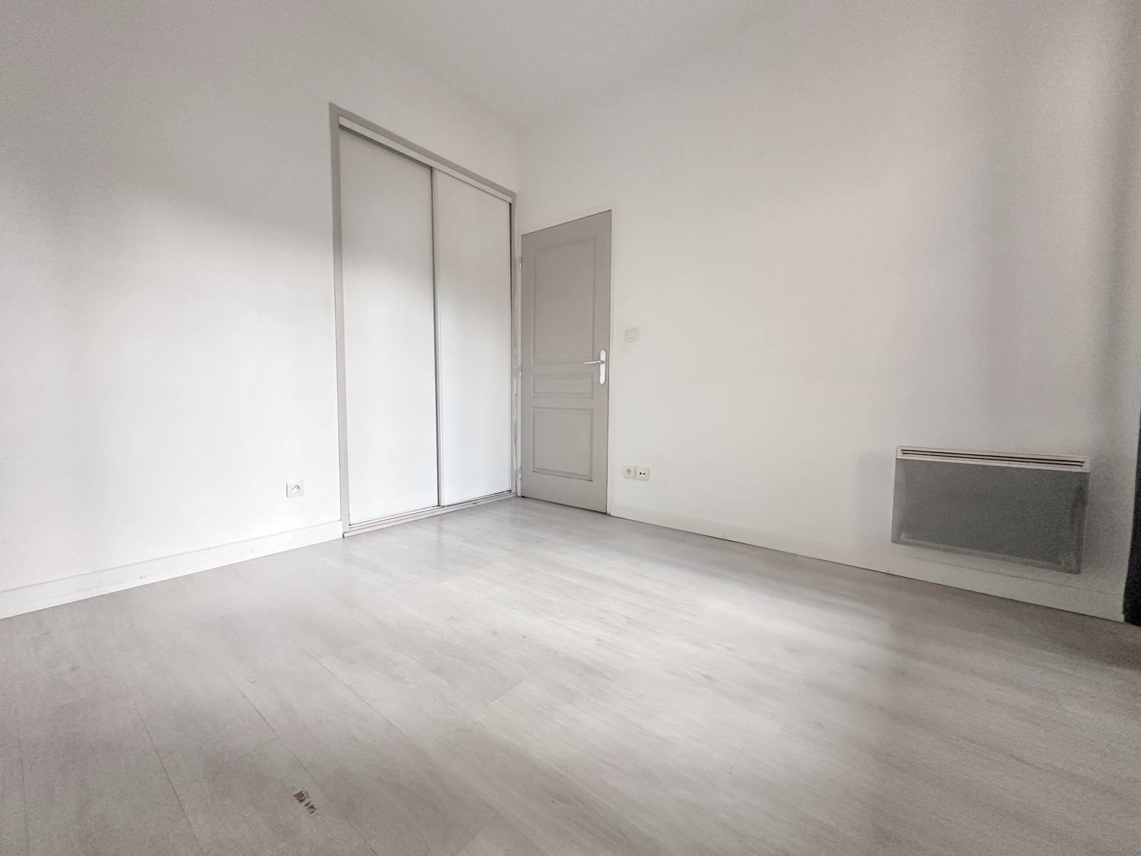 Image_, Appartement, Roquemaure, ref :MES 