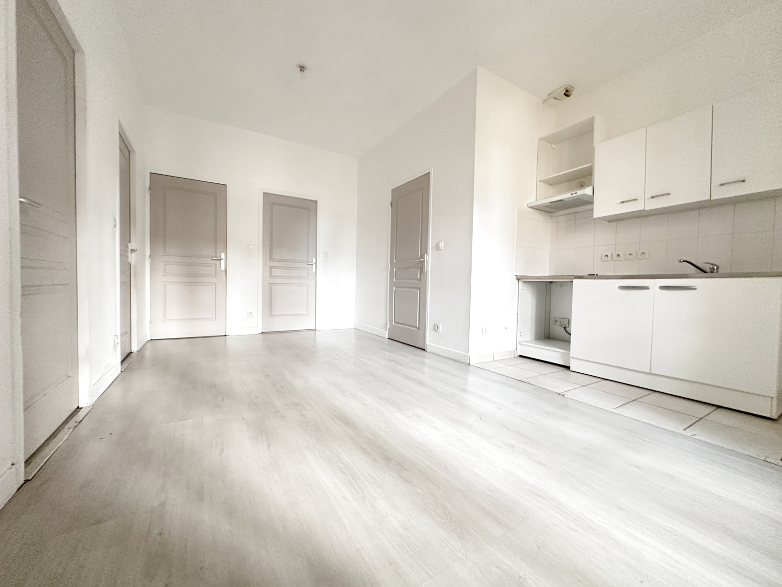 Image_, Appartement, Roquemaure, ref :MES 