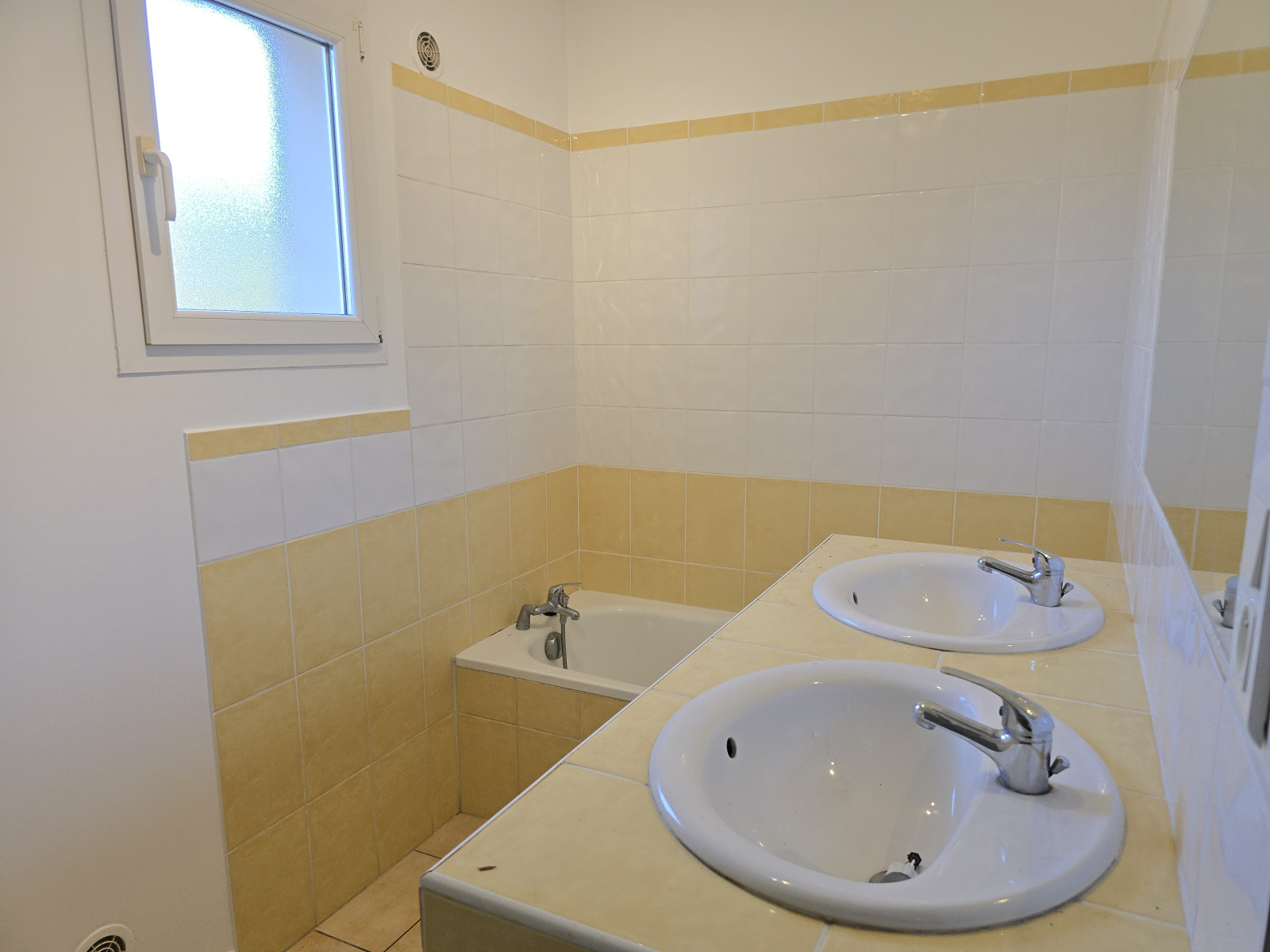 Image_, Appartement, Bédarrides, ref :777
