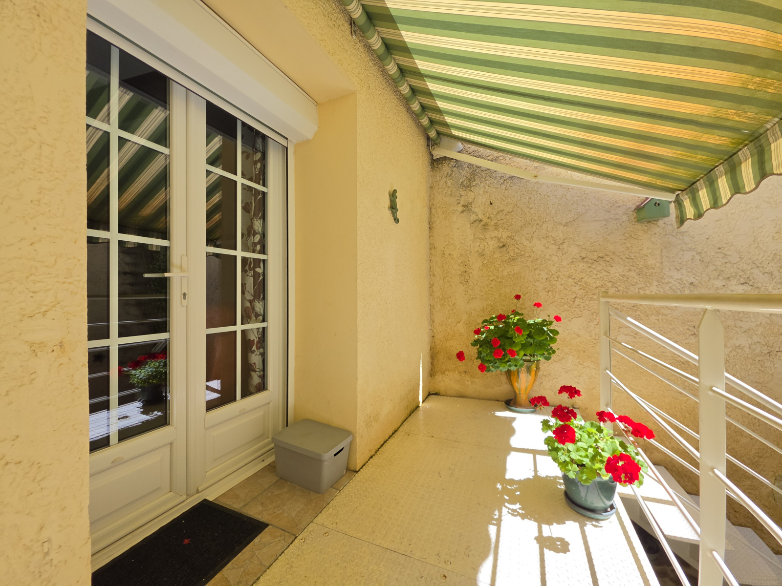 Image_, Appartement, Bédarrides, ref :laby 02