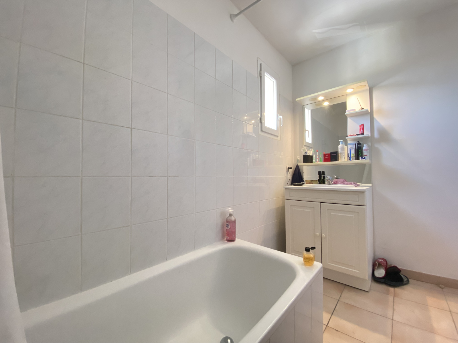 Image_, Appartement, Sorgues, ref :DDN5