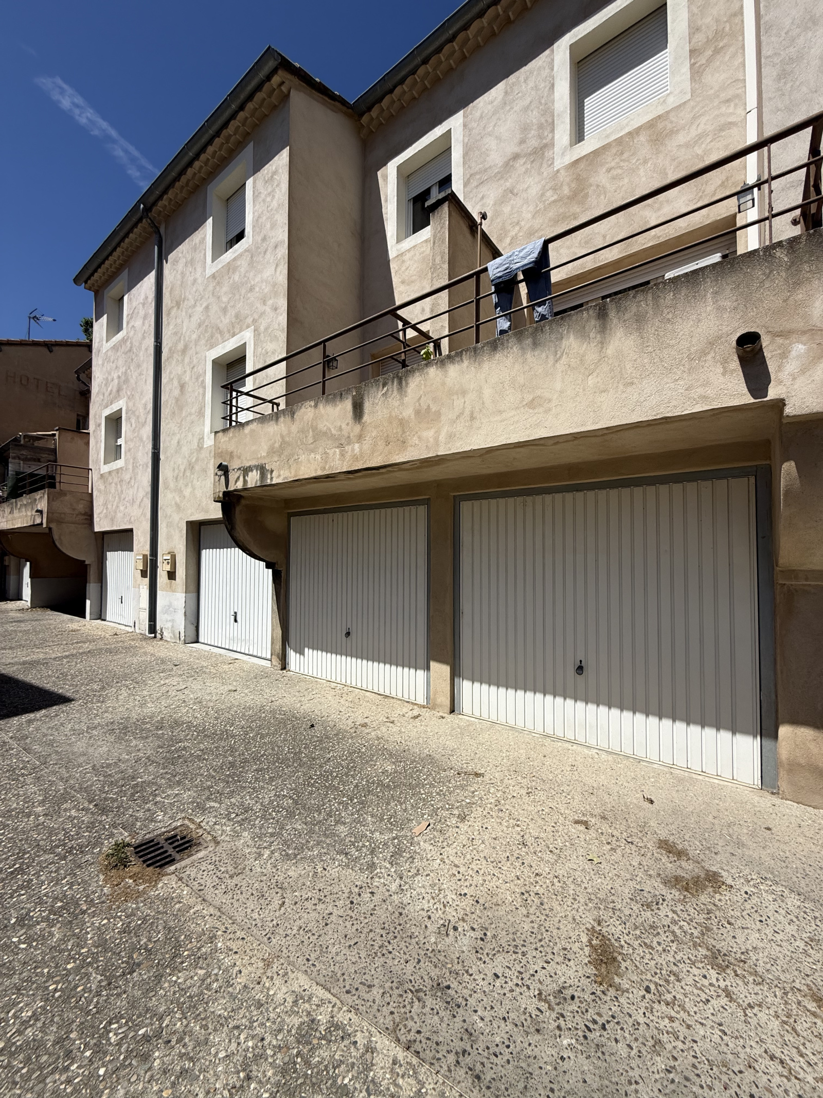 Image_, Garage, Bédarrides, ref :SCLGRG5
