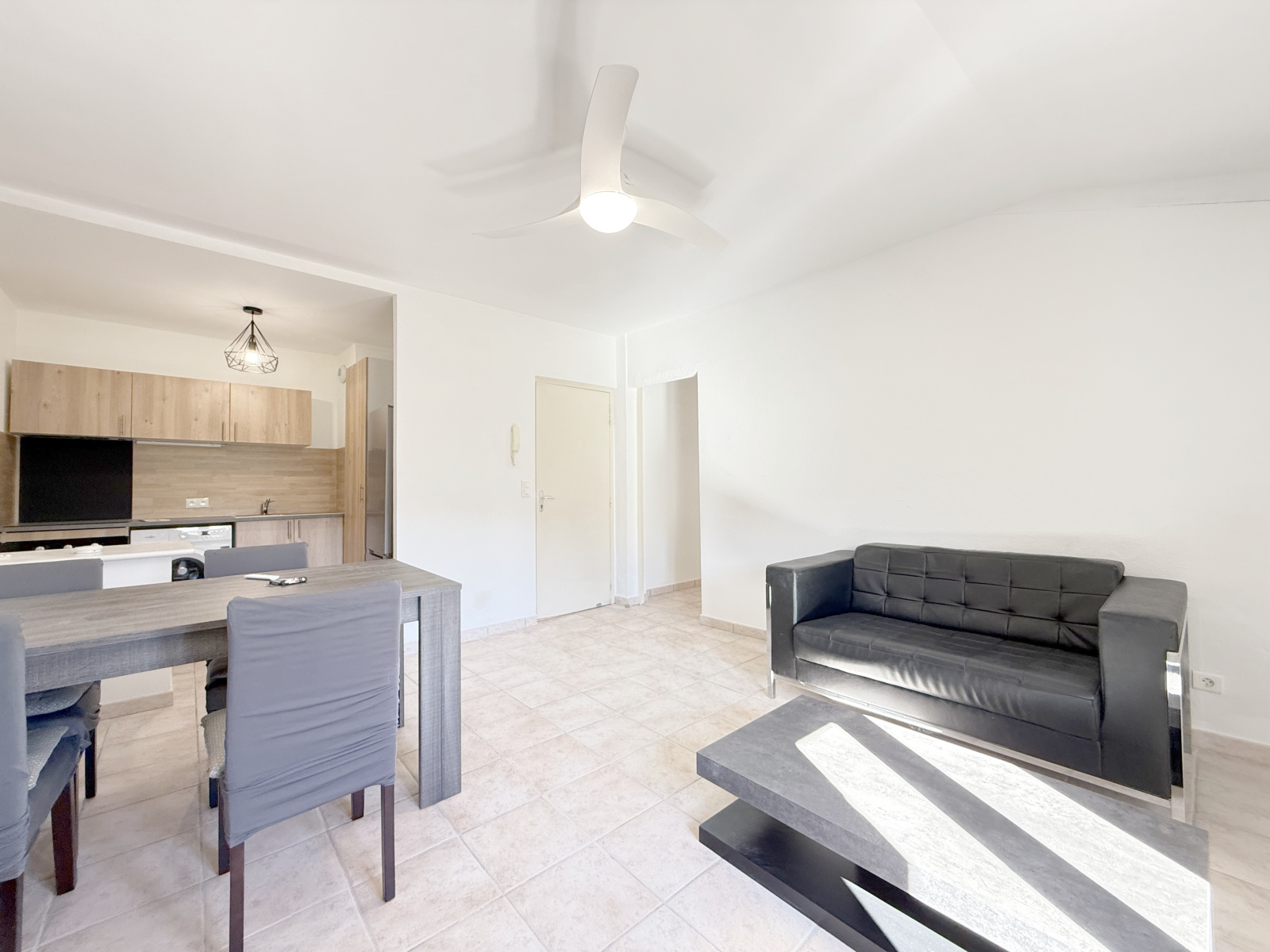 Image_, Appartement, Bédarrides, ref :WEH192