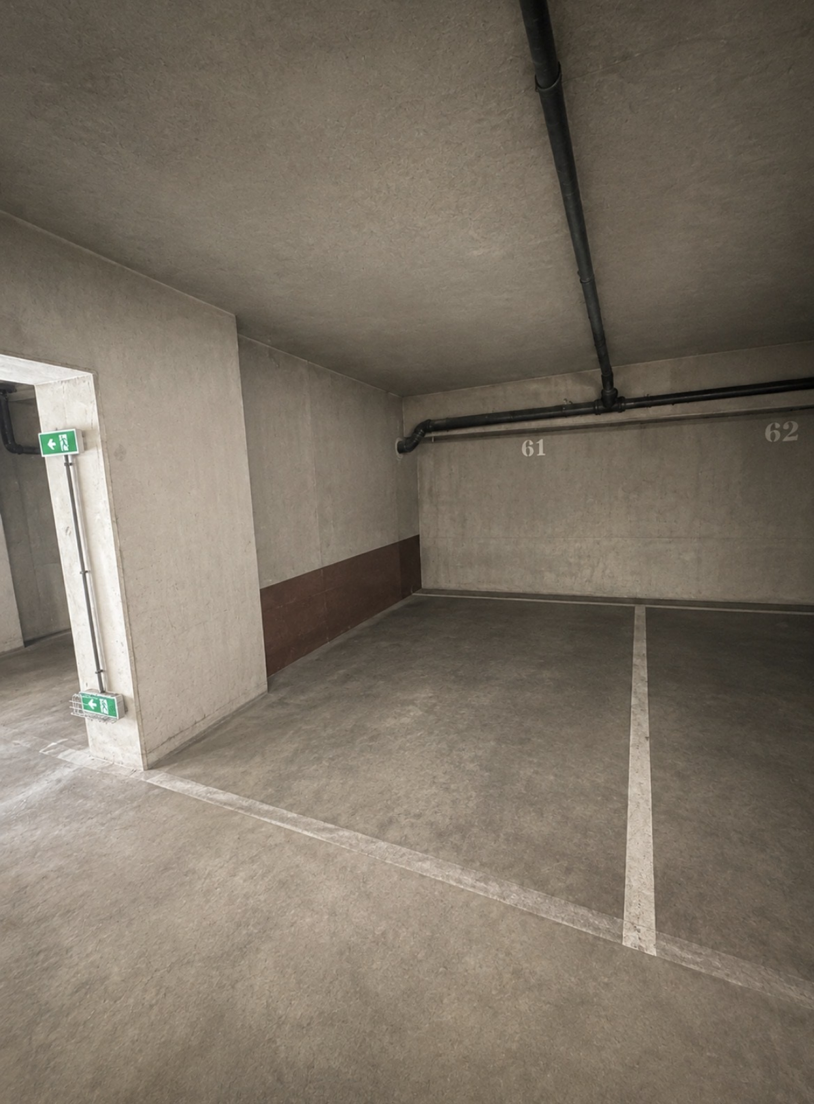 Image_, Parking, Avignon, ref :Hol 26
