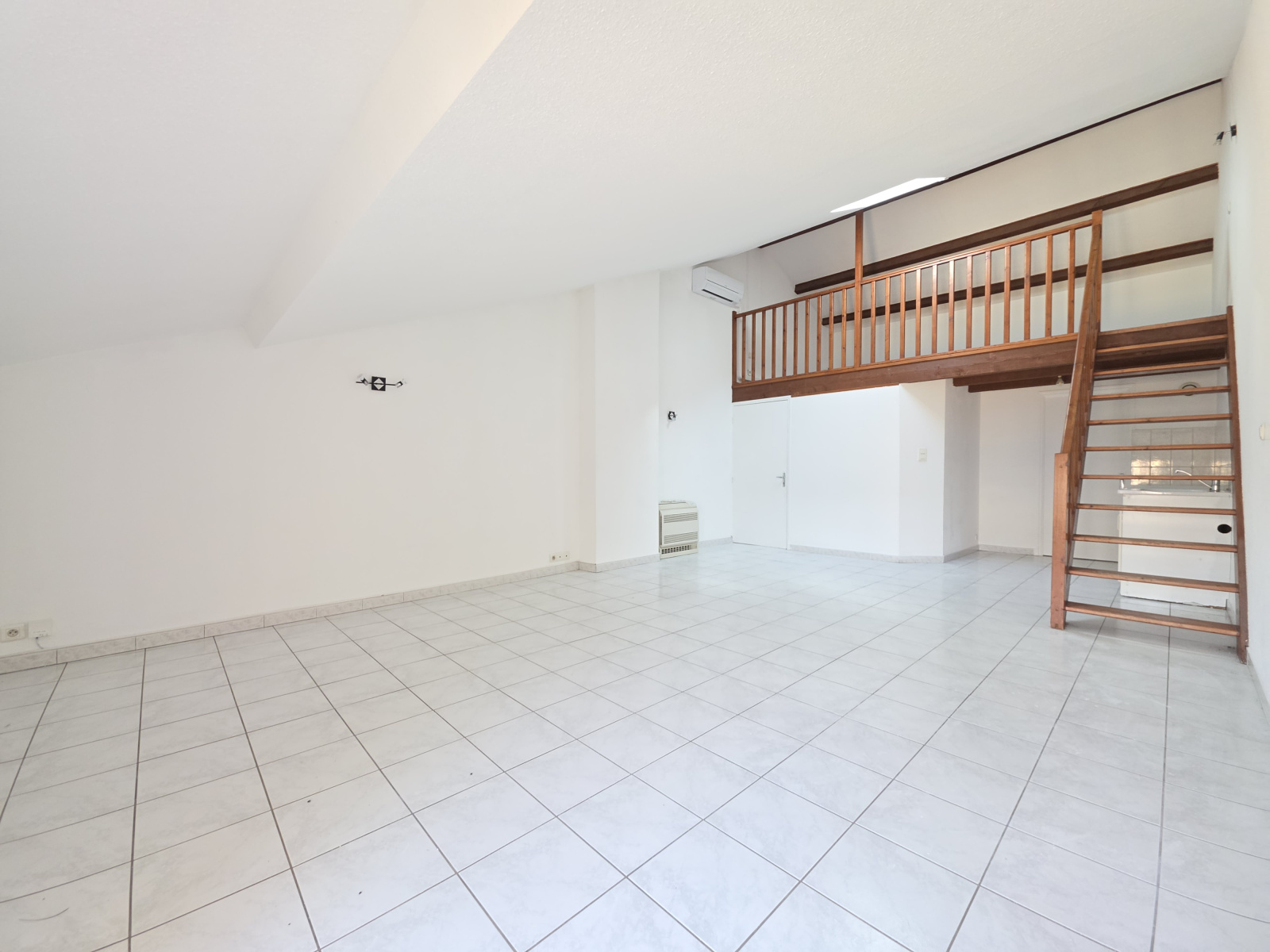 Image_, Appartement, Bédarrides, ref :MU26